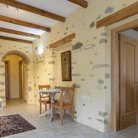 Olive Hill Apartment